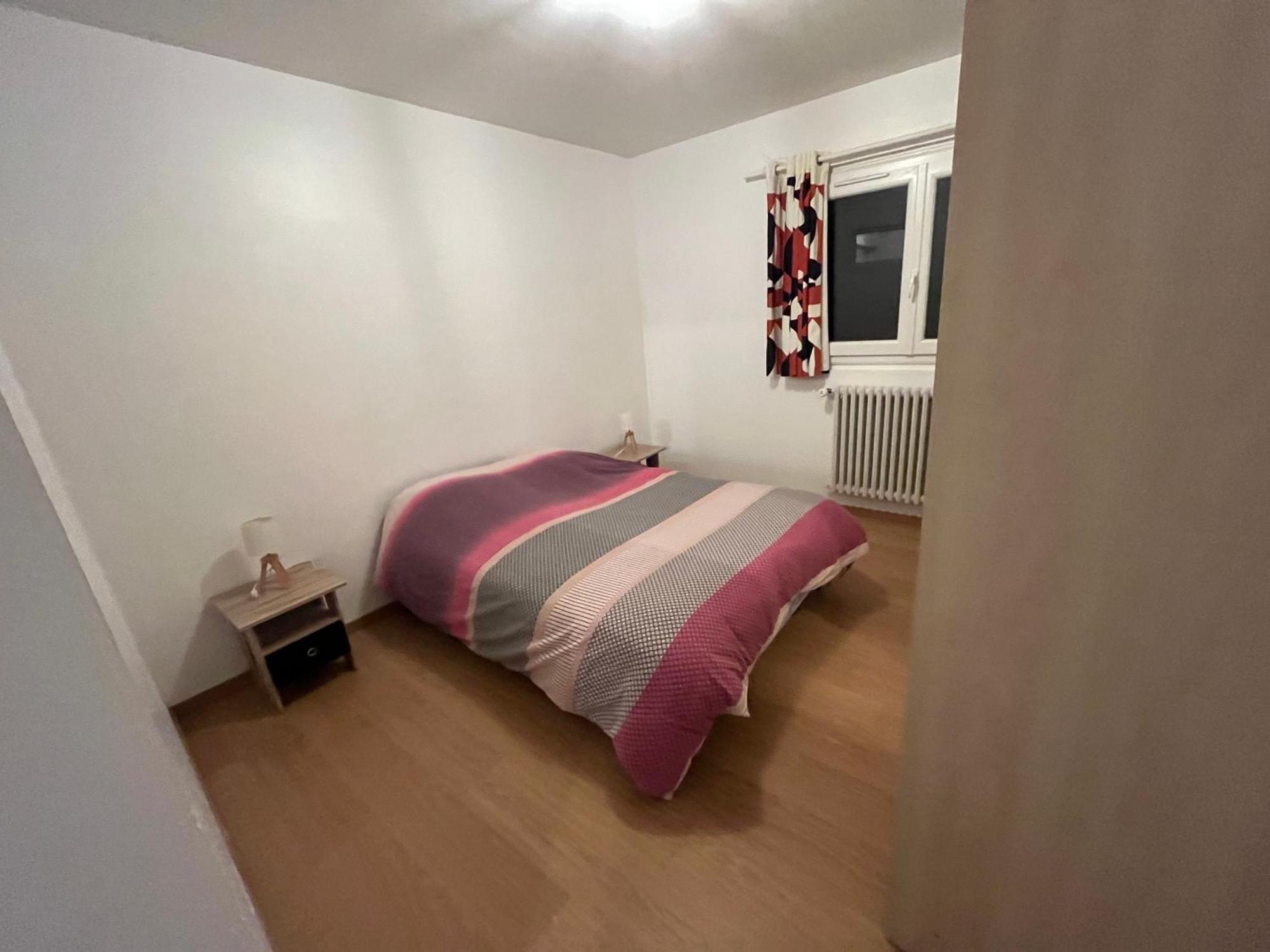 Logement Neuf En Face De La Foret. Acces Cour. Bagnoles de l'Orne Normandie Екстер'єр фото